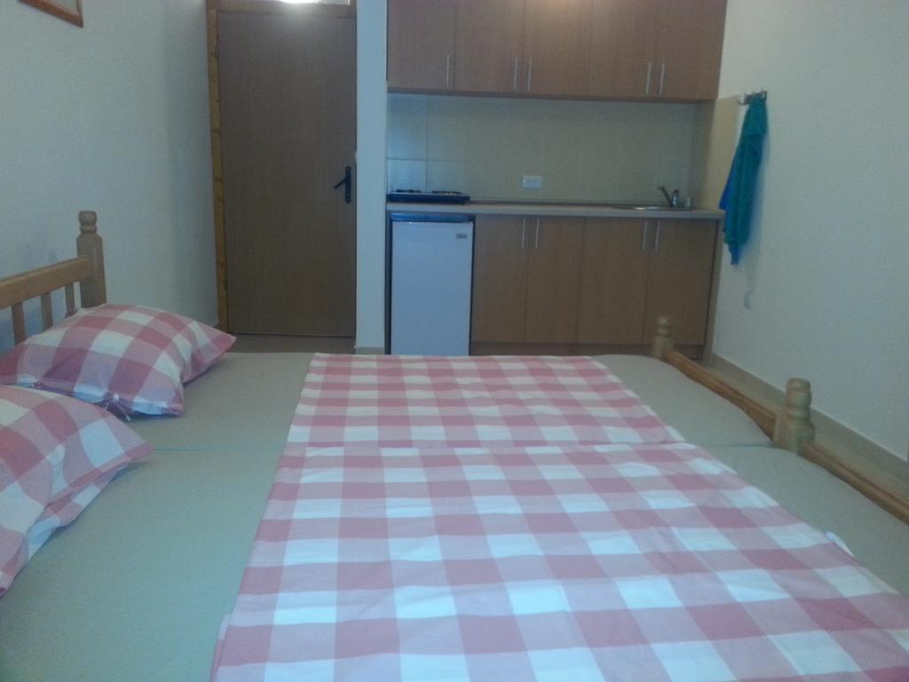 Apartments Nurkovic Dobra Voda Δωμάτιο φωτογραφία